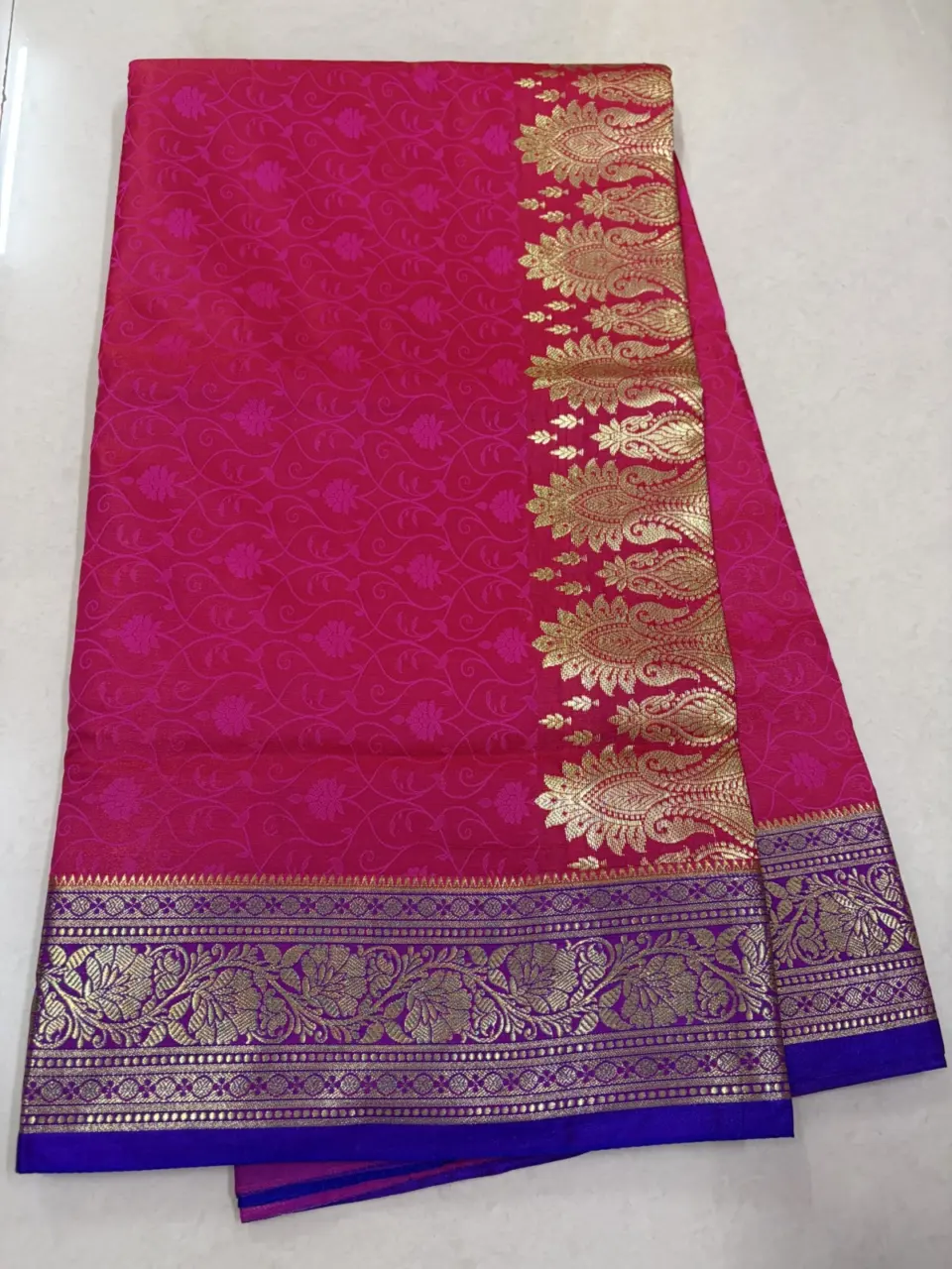 JACQUARD KATAN - JKT1 · Pink