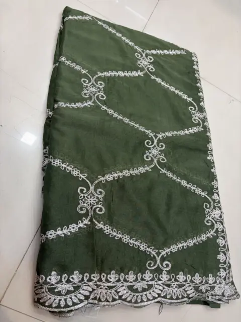 DS18 Mehndi