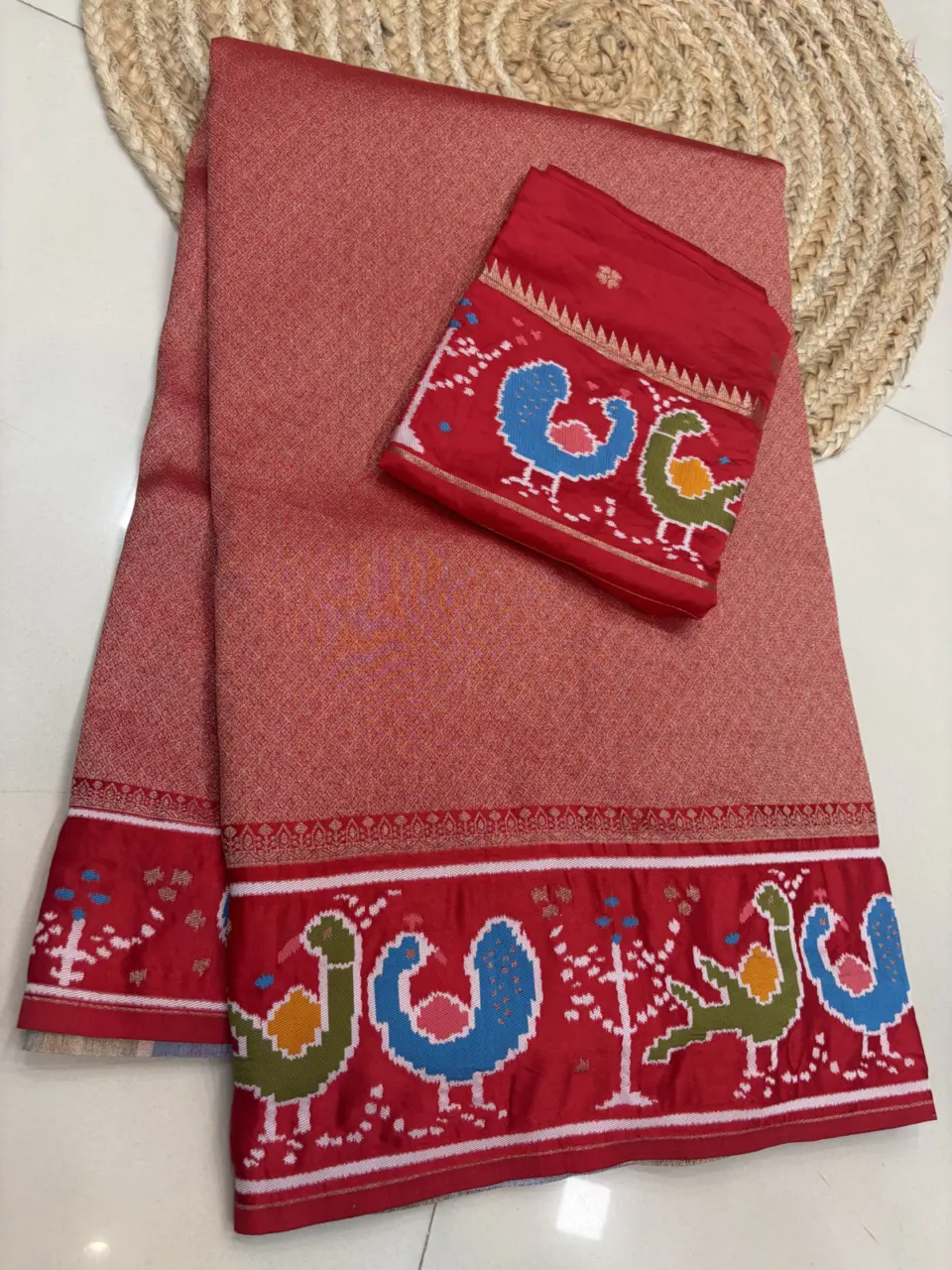 BANARSI PATOLA -SK14 · RED