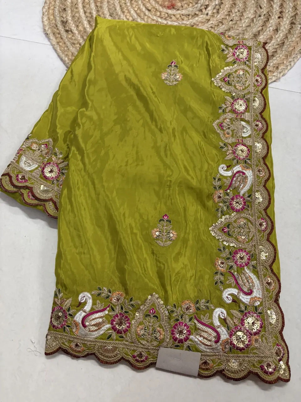 Ho Designer Saree